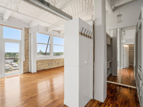 215 W. Maple St., Unit 607