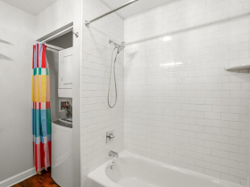 215 W. Maple St., Unit 607
