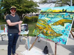 Milwaukee artist John Kowalczyk at Harbor Fest 2023