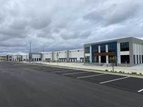 Milwaukee Mitchell Air Cargo Center