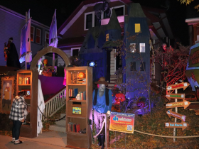 A&J's Halloween House Scooby-Doo Theme