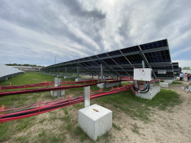 4.6-megawatt solar panel array on former city landfill