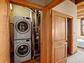 601 E. Erie St., Unit 506