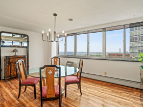 1919 N. Summit Ave., Unit 11C