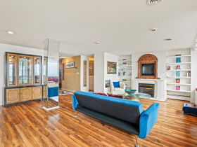 1919 N. Summit Ave., Unit 11C