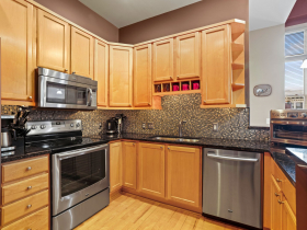 1325 N. Van Buren St., Unit 308
