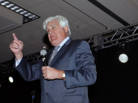 Comedy legend, Jay Leno performed at the Grand Slam Charity Jam.