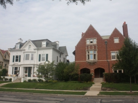 Homes on Wahl Avenue