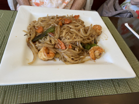 Pad kee mao