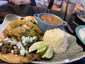 Tacos de bistec