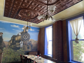Tello’s Grille & Cafe