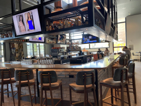 The bar at Craft