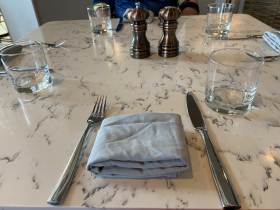 Place setting
