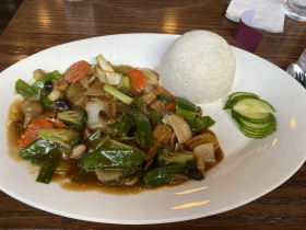 Stir fried vegetables with steamed rice