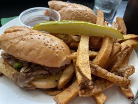 Italian beef sandwich