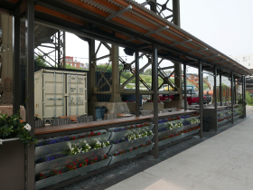 Lakefront Brewery's patio