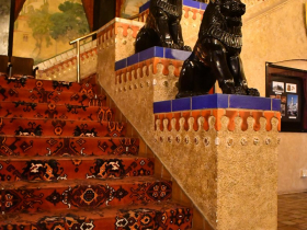 The coalition of lion statues along the grand staircase