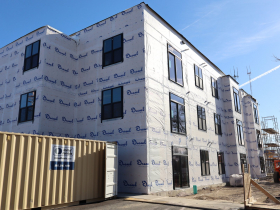 The Hampton 4800-4818 N. Santa Monica Blvd.