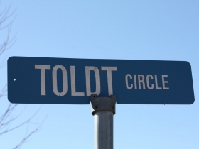 Toldt Circle