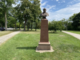 Bust of Christian Wahl in Lake Park. Photo by Graham Kilmer.