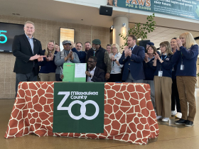 Crowley signs zoo entrance resolution