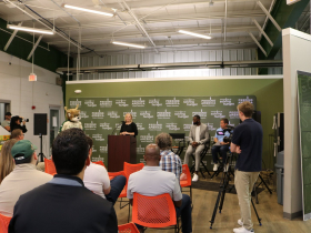 Bobby Portis Joins Feeding America Board of Directors 