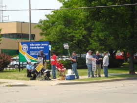 MCTS Picketers
