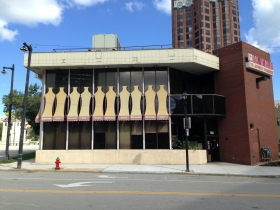 111 W. Kilbourn Ave 111 W. Kilbourn Ave