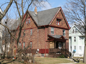 3711-3713 N. 1st St.