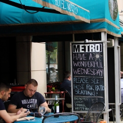 Taverns: Hotel Metro’s Urbane Bar