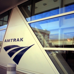 Plenty of Horne: Amtrak to Chicago Will Go Wireless