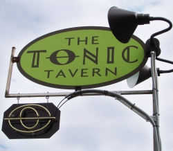 Taverns: The Tonic’s Musical Ambience