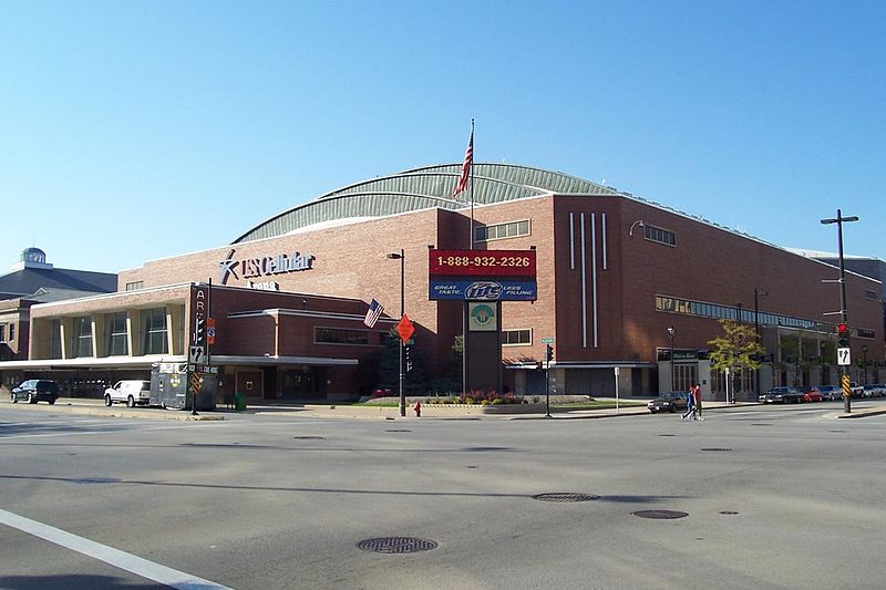 Deserted by Devils, Nets and Profits, Izod Center in North Jersey Is to  Close - The New York Times