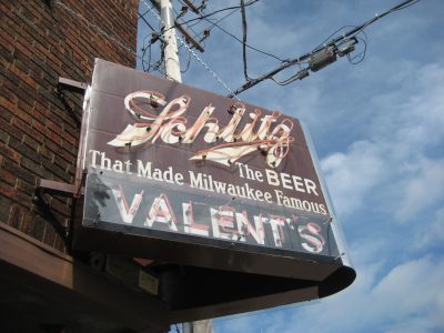 Taverns: Valent’s, Your Early Morning Bar