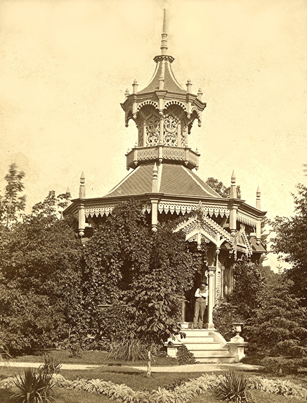Alexander Mitchell's Belvedere, 1880s