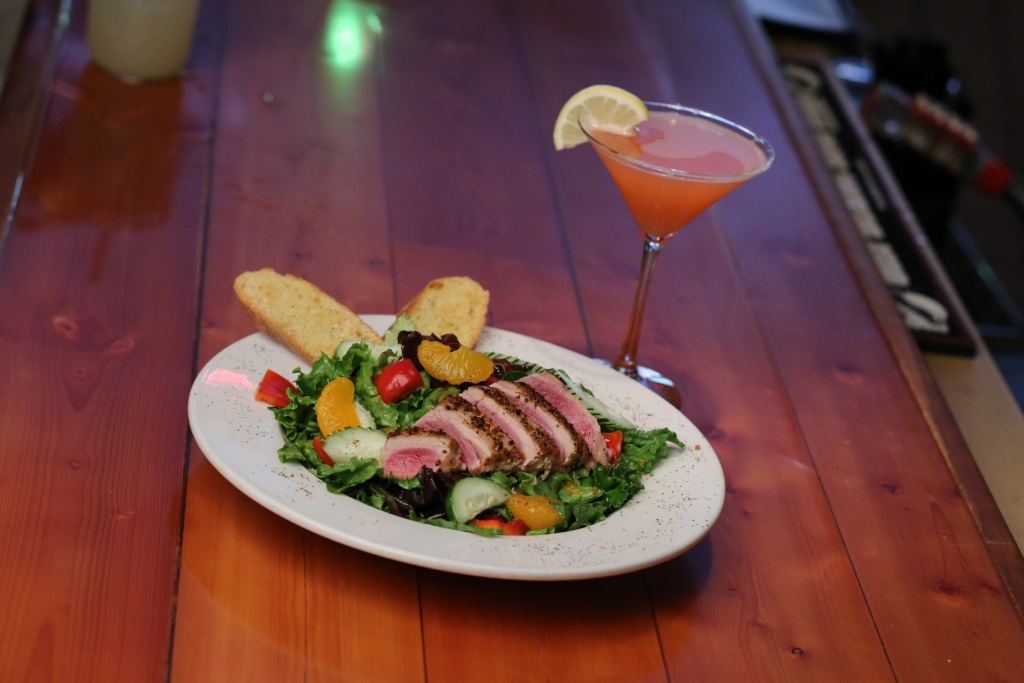 LuLu Cafe & Bar's Calypso Tuna Salad. Photo by Jim Moy.