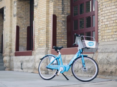 City of Milwaukee, Bublr Bikes, and UWM Installing 17 New Bike Sharing Stations