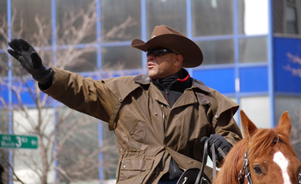 Pro-Trump Milwaukee sheriff David Clarke detained man for disapproving of  his Dallas Cowboys attire – New York Daily News