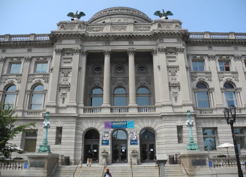 Milwaukee Public Library Receives Americorps Grant to Support Youth Literacy and Out-Of-School S.T.E.A.M. Learning