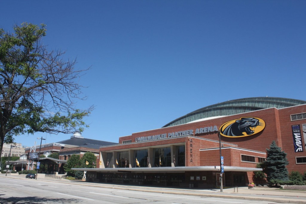 Milwaukee Admirals hold 'groundbreaking' at UW-Milwaukee Panther