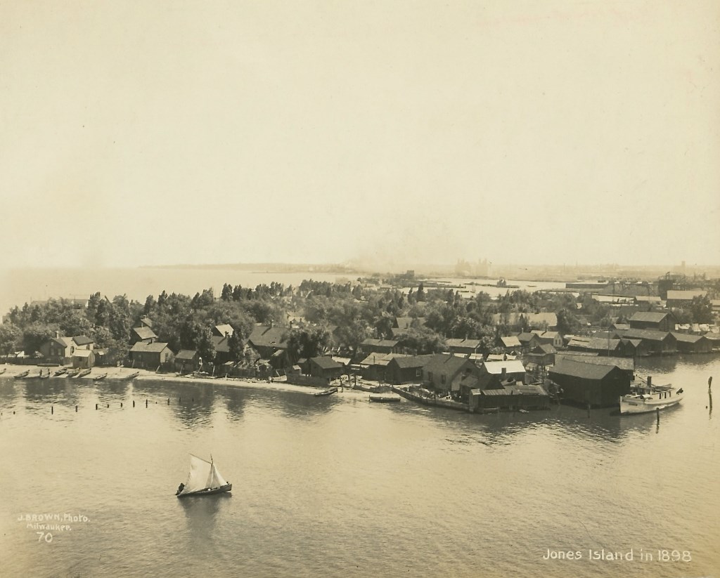 Jones Island Fishing Village, 1898. Image courtesy of Jeff Beutner.
