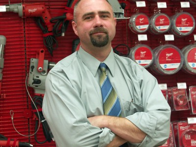 Eli Bliffert of Bliffert Lumber & Hardware Named Hardware Industry’s “Top Gun”