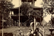 Schlitz Garden's Observation Tower, 1880s. Image courtesy of Jeff Beutner.