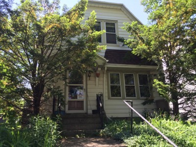 House Confidential: Transit Activist’s Modest Bay View Cottage