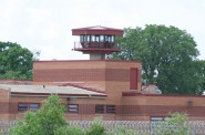 Columbia Correctional Institution. Photo by Dual Freq (Own work) [CC BY-SA 3.0 (http://creativecommons.org/licenses/by-sa/3.0) or GFDL (http://www.gnu.org/copyleft/fdl.html)], via Wikimedia Commons.