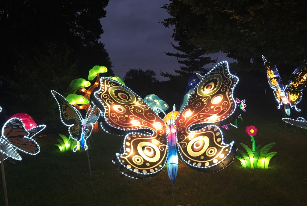 Chinese Lantern Festival Opening At Boerner Botanical Gardens Oct