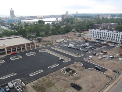 Freshwater Plaza - Cermak Food Market