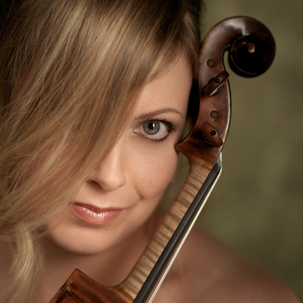Guest violist Helen Callus. Photo from http://helencallus.com/.