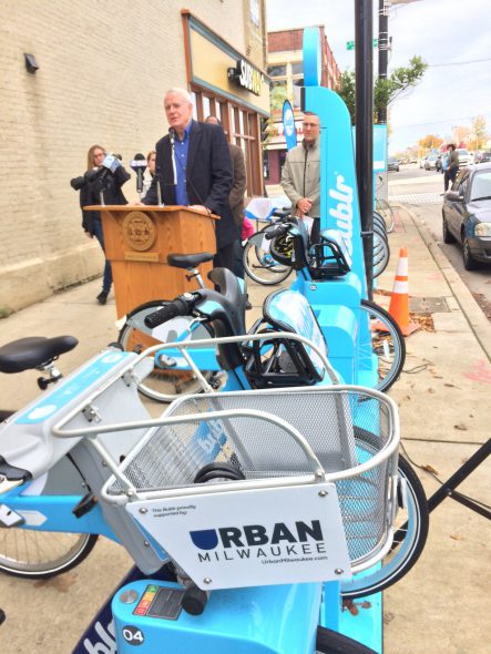 Mayor Tom Barrett announces the opening of 10 new Bulbr Bikes stations. Photo courtesy of Bublr Bikes.