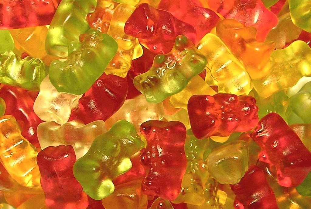 HARIBO gummy bears. Photo by Thomas Rosenau (Own work) [CC BY-SA 2.5 (http://creativecommons.org/licenses/by-sa/2.5)], via Wikimedia Commons